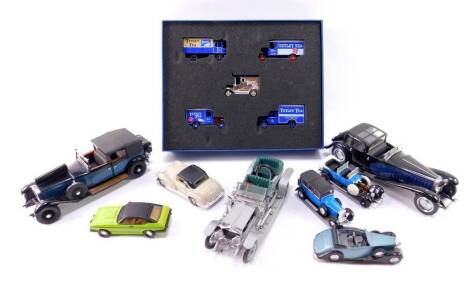 A Lledo die cast five vehicle Tetley Tea Vintage Vehicle Collection, boxed, Franklin Mint 1929 Rolls Royce Phantom I., 1930 Bugatti Royale Coupe Napoleon., 1907 Rolls Royce Silver Ghost, and further die cast vehicles. (qty)