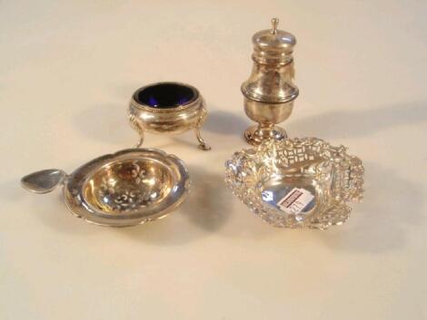 A Victorian silver salt