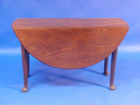 A George II mahogany gateleg table