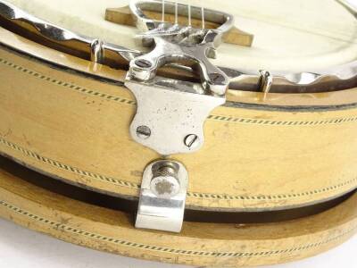 A Keech Banjolele banjo, numbered 219720/24, with ebonised finger board inlaid with mother of pearl, the main body bearing facsimile signature and veneered in maple, in a fitted case. - 5