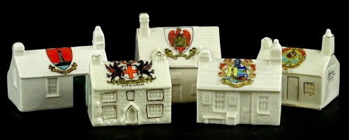 Five crested houses, to include The First and Last Refreshment house in England, model of John Bunyan cottage etc.