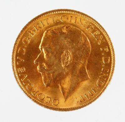 A George V gold full sovereign, 1915. - 2