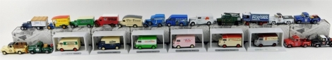 Various boxed Matchbox Models Of Yesteryear, etc. buses, fire engine, 6cm H, etc. (a quantity, boxed)