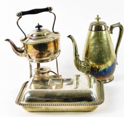 Various silver plated ware, three piece tea service to include teapot, 14cm H, with angular handle and knop, of cape form, pair of chamber sticks, lidded entree dish, spirit kettle on stand, etc. (a quantity) - 4