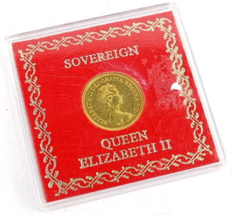 A Queen Elizabeth II 1981 full gold sovereign.