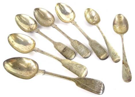 A collection of 19thC silver spoons, to include five fiddle pattern dessert spoons, 7¾oz.