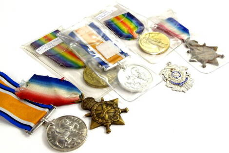 A collection of First World War medals, comprising the 1914/15 star, the British War medal 1914-1918 and the Allied victory medal, etc.