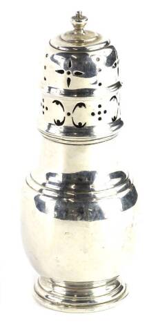 A George VI silver sugar castor, with a turned finial and dome foot, Birmingham 1937, 2¾oz.