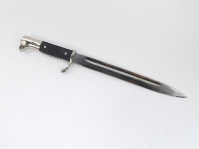 A German World War II mauser bayonet, by Carl Eickhorn, Solingen, with scabbard, 39cm L. - 3