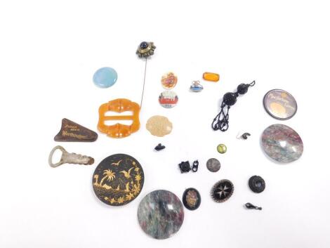 Victorian and later costume jewellery, including a hat pin, French jet, and plastic buckles. (qty)