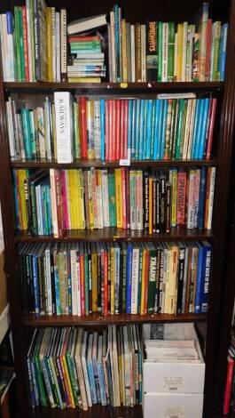 Books relating to railway and locomotives, to include Chant Christopher. The World's Railways., Loco Spotters Annuals., Day Lewis S. Bulleid Last Giant of Steam, etc. (5 shelves)