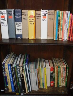 Books relating to locomotives and railways, to include Railway Magazines, Japanese Railway Magazines, etc. (5 shelves) - 3