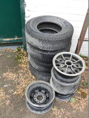 A set of four Dunlop 500C X10 10" wheels, together with four Dunlop Racing 5.00 L-10 tyres, off a Metro Challenge. (8)