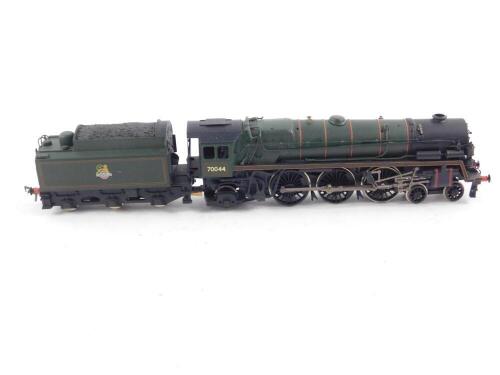 A Hornby OO gauge Britannia Class locomotive, should be Earl Haig but unnamed, British Rail green livery, 70044, 4-6-2.