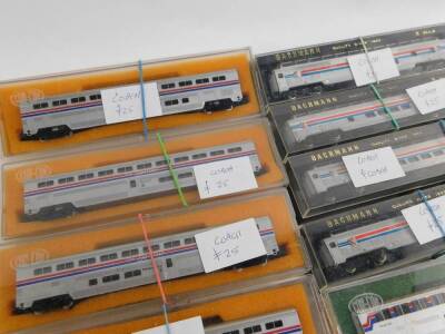 Con-Cor and Bachmann N gauge Amtrak coaches, together with a Con-Cor Amtrak 50 diesel locomotive 3301L, all but one boxed. (qty) - 3