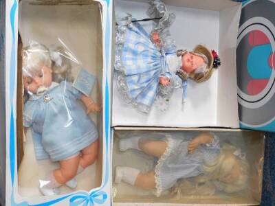 Two Lissi Fashion Dolls, and a Furga 38 Mimi doll, COD.5007, all boxed. (3)