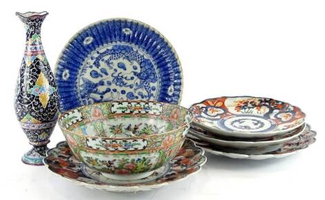 A collection of Oriental porcelain, to include Imari dishes, a Canton bowl, and an Islamic enamelled vase, some pieces (AF)