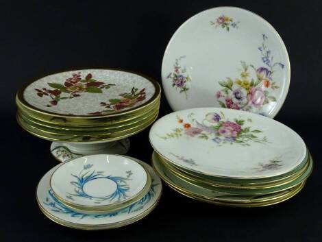 Various Victorian aesthetic items of porcelain, to include Royal Worcester, Mintons etc.