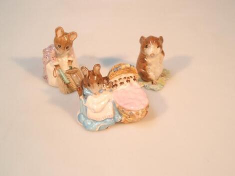 Three Beswick Beatrix Potter figures-'Huncha Muncha'