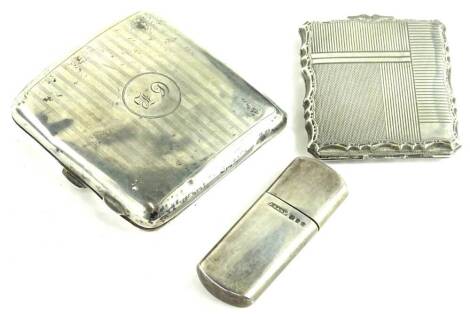 A collection of small silver, to include a cigarette case, powder compact, lacking interior, and a silver mounted lighter, weighable silver 4¾oz.