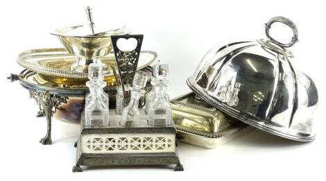 A quantity of silver plate, to include a six bottled cruet, a plated meat dish cover, food warmer, etc.