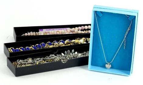 Various modern costume jewellery necklaces, to include Stella and Dot, a Kunzite sterling silver necklace, with certificate of authenticity, blue and white beaded necklaces, etc. (a quantity)