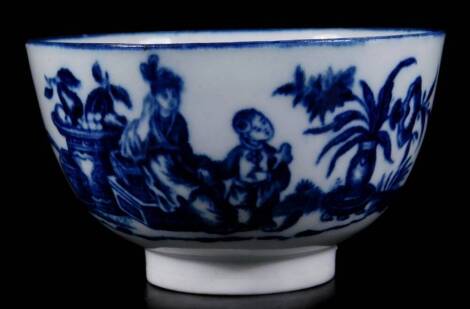 A 18thC blue and white Porcelain tea bowl, on circular foot, crescent mark beneath, 8cm Dia.