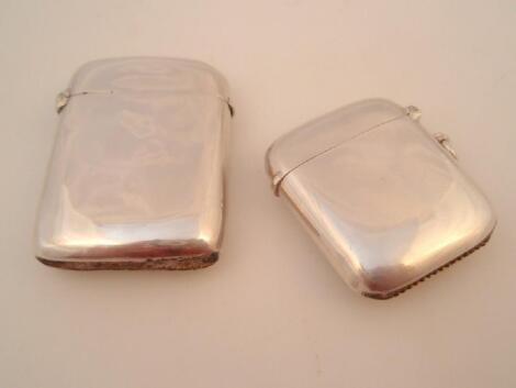 A late Victorian silver Vesta case of plain rectangular form