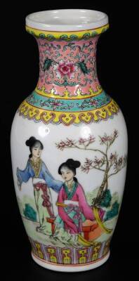A 20thC Chinese porcelain vase, of shouldered form, decorated with panels of exotic birds in a naturalistic setting, predominately in pink and yellow, 32cm H, a Republic porcelain vase decorated with figures in a landscape, and a blue and white Ming type - 8