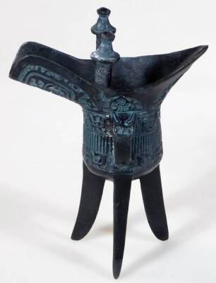 A Chinese bronze finish jue, with shaped body, turned finials and triple spike legs, 15cm H. (boxed) - 4