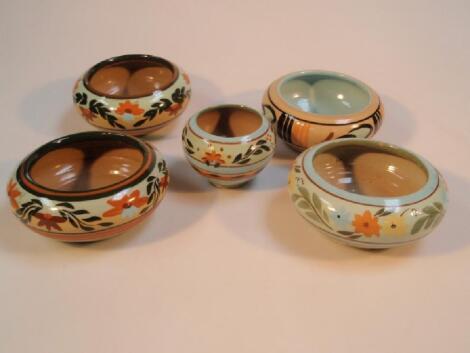 Five Hartrox pottery bowls