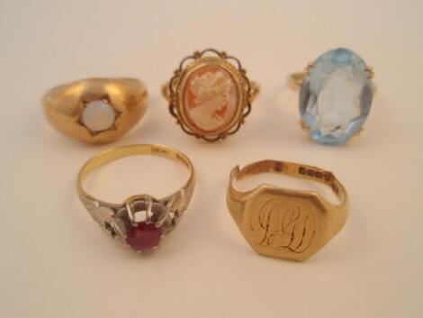 Four stone set dress rings