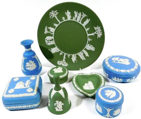 Various Wedgwood Jasperware, to include a green Jasper plate of circular form, 24cm Dia. decorated with classical figures, heart shaped dish, hand bell, blue Jasperware vase, etc (a quantity)