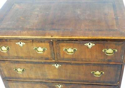 An 18thC walnut chest, of two short and two long drawers, each with a wide crossbanding, on bracket feet, partially inlaid top and plate back swan neck handles, 83cm H, 87cm W, 54cm D. - 2