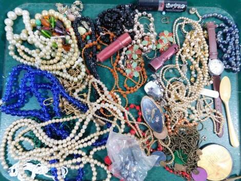 Costume jewellery and effects, to include faux pearl necklaces, beaded necklaces, scarf rings, lipsticks, wristwatch, etc. (1 box)