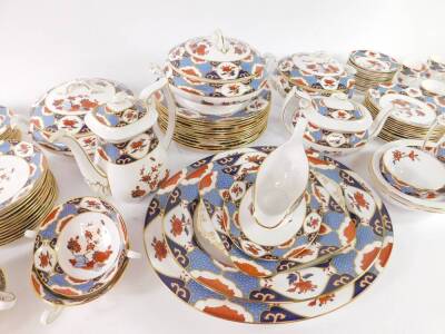 A Spode porcelain dinner tea and coffee service decorated in the Shima pattern, printed marks, comprising a pair of graduated meat platers, three vegetable tureens and covers, two oval dishes, sauce boats on stands, twelve dinner, dessert and side plates, - 3