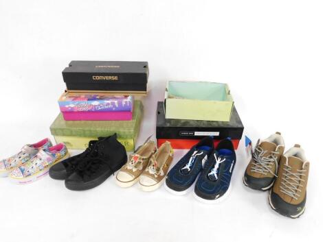 Mixed children's shoes and trainers, including Converse, Lacoste, Vans and Kickers, all boxed. (qty)