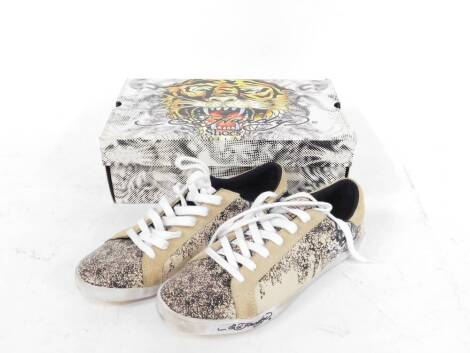 Ed Hardy men's Lane shoes, white, UK size 10, boxed. (8)