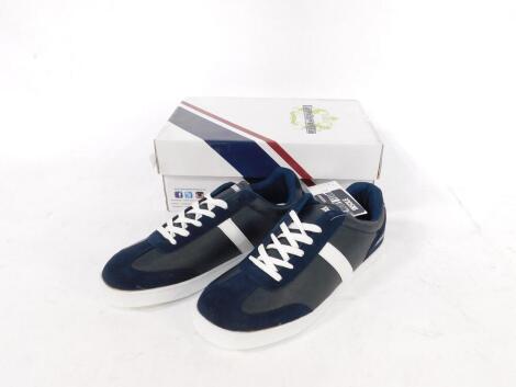 Lambretta men's navy trainers, UK size 9 - 11, boxed. (8)