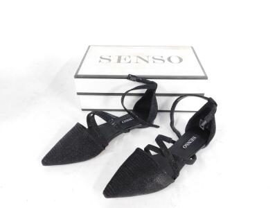 Nine pairs of Senso Gabriel II lady's shoes, in ebony rubberised lizard, European sizes 38-41, boxed.