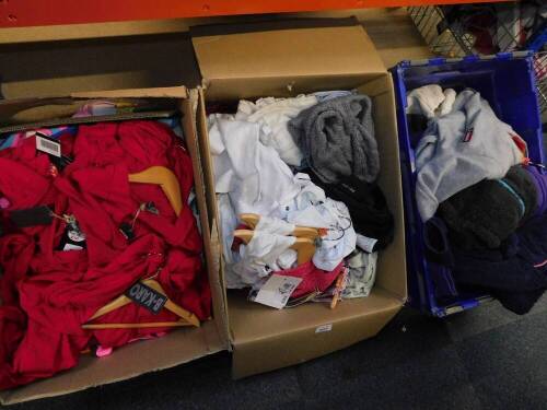 Children's clothing, including hoodies, T-shirts and winter wear. (3 boxes)