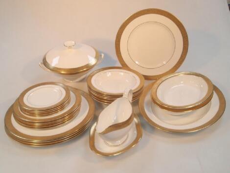 A Wedgwood 'Ascot' pattern dinner service comprising an oval meat plate