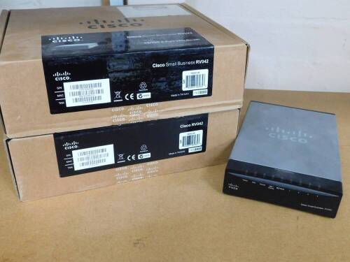 A CISCO Small Business RV042 10/100 4 port VPN router.