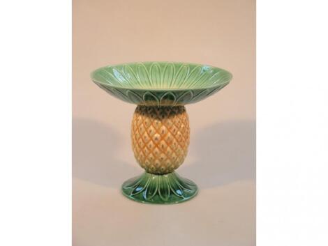 A Beswick majolica pineapple stand