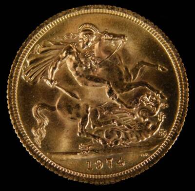 An Elizabeth II gold full sovereign, 1974.