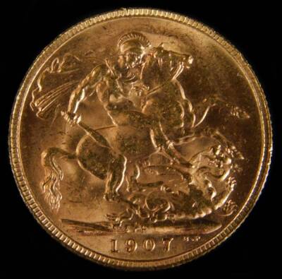 An Edwardian gold full sovereign, 1907.