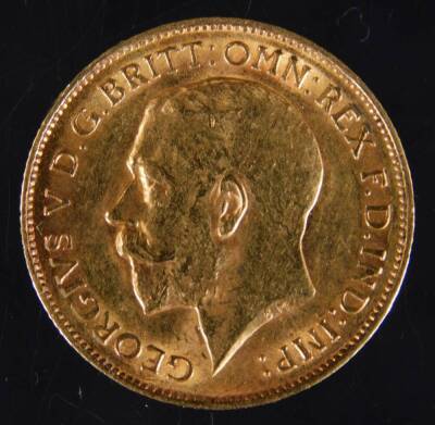 A George V gold half sovereign, 1914. - 2