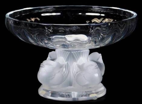 A Lalique France clear and frosted glass comport, of small proportion, with glass four dove support, on circular foot, etched script mark beneath, 15cm Dia.