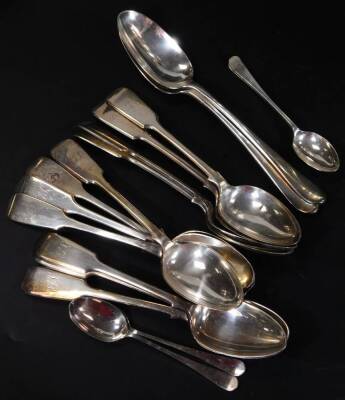 Various silver plated ware, flat ware, forks, fiddle pattern, 21cm W, etc., a shaped dish, floral dish, double serving sauce dish, pierced basket, egg cruet set, etc. (a quantity) - 3