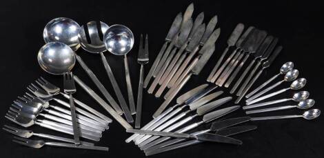 Various Eric Herlow Danish flatware, salad tongs, 26cm W, forks, etc. (a quantity)